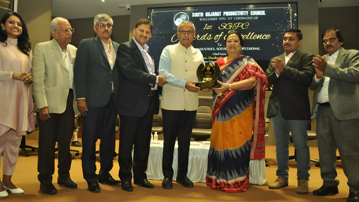 Shri. Dhirajlal Kotadia, Chairman of Sahajanand Group, Honored with ‘SGPC Award for Excellence’