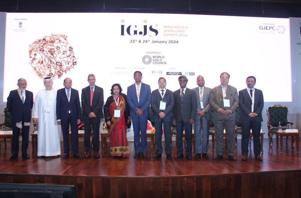 DGFT urges GJEPC to popularize jewellery exports thru’ e-commerce; and to position India as top supplier, design creator & value-adding hub for gold jewellery  India will target gold jewellery exports of USD 25 billion by 2030: Vipul Shah, Chairman, GJEPC, at the India Gold & Jewellery Summit